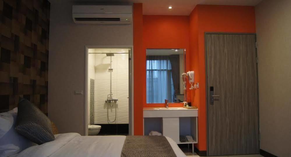 Boston Hotel Chiayi City Luaran gambar